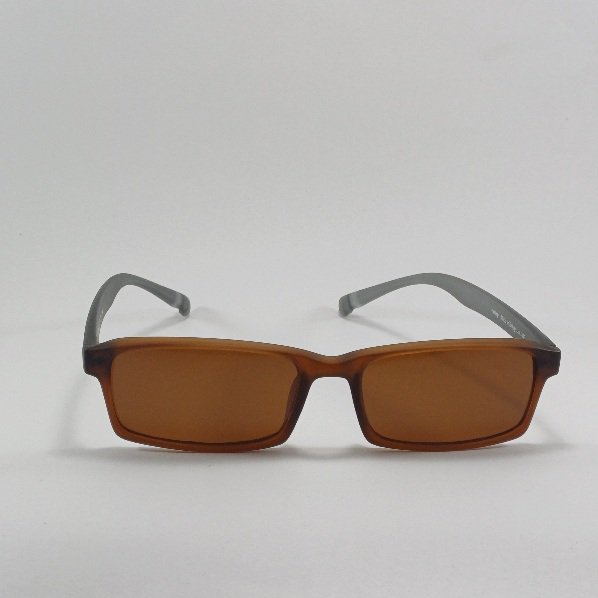 عینک افتابی رولینگ ترک 
rs11005c1402