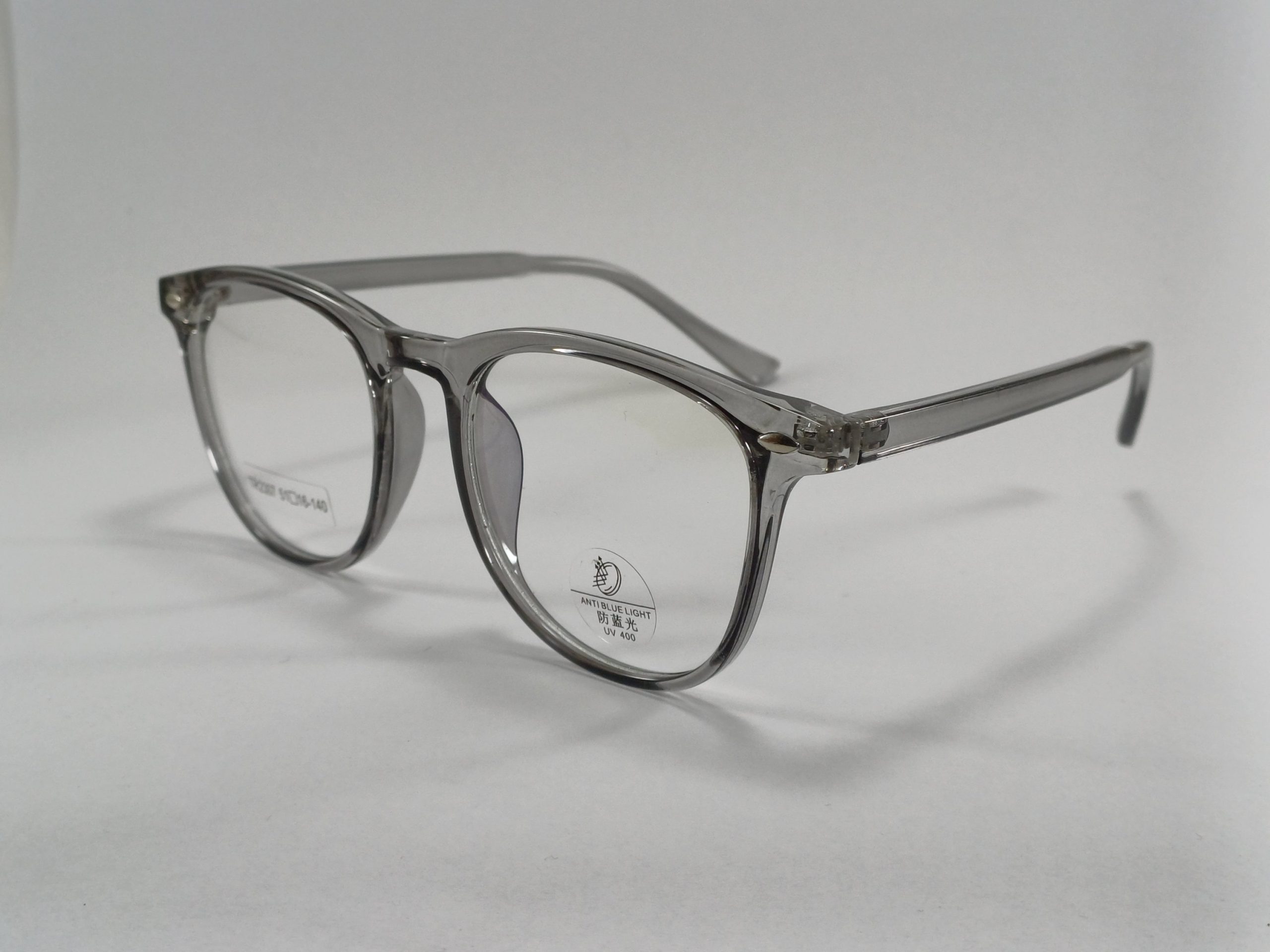 عینک بلوکات مخصوص مطالعه و کامپیوتر رنگ صورتی با جلد و دستمال bluecut عینک بلوکات مخصوص مطالعه و کامپیوتر رنگ صورتی با جلد و دستمال bluecut