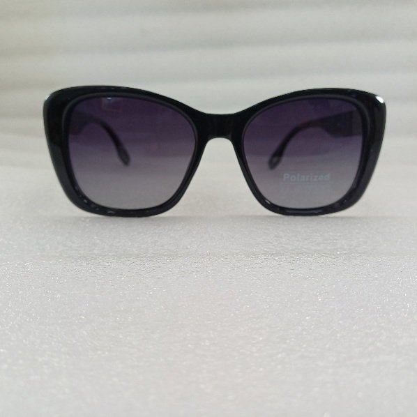 عینک آفتابی پلاریزه زنانه فندی
رنگ مشکی
fendi new collection عینک آفتابی پلاریزه زنانه فندی
رنگ مشکی
fendi new collection