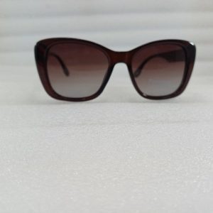 عینک آفتابی پلاریزه زنانه فندی
 رنگ قهوه ای
fendi new collection