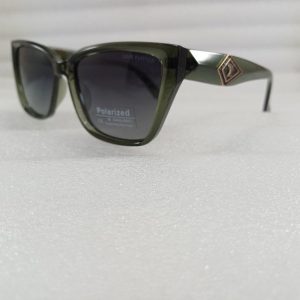 عینک آفتابی پلاریزه زنانه لویی ویتتون رنگ جذاب سبز پاستیلیLV new collection عینک آفتابی پلاریزه زنانه لویی ویتتون رنگ جذاب سبز پاستیلیLV new collection